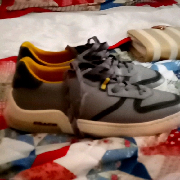 Coach shoes - Picture 1 of 2